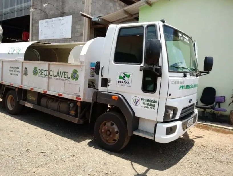 Caminhão da promoção humana